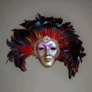 Venetian Feathered Gold Ceramic Mask with Red Feathers and Glitter M5155 6/S
